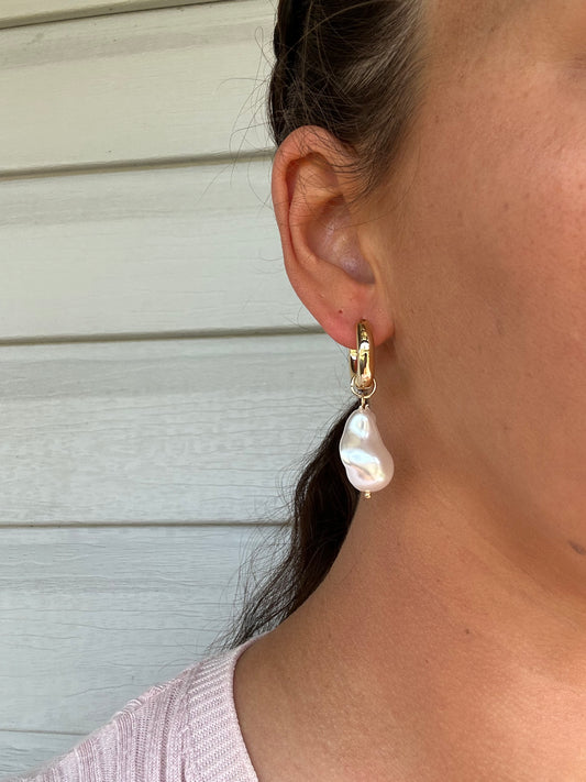 Baroque Beth earrings